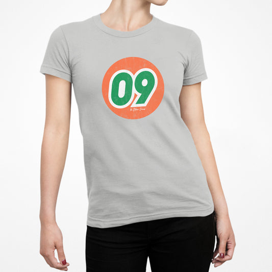 09 Vintage Washed and Worn Slim Fit Women's T-shirt